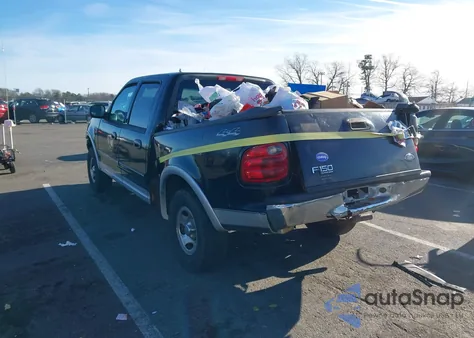 2002 Ford F-150 Lariat/Xlt z USA, uszkodzony, nr VIN 1FTRW08L42KA47432